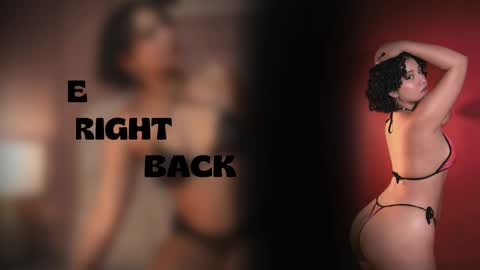 Snapshot of viiolett_lee chatting on February 5, 2025, 7:31 pm Viiolett online show from February 5, 2025, 7:31 pm