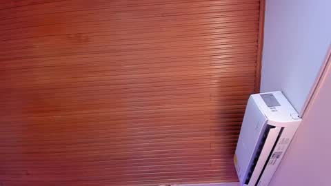 Snapshot of viiolett_lee chatting on February 14, 2025, 2:50 am Viiolett online show from February 14, 2025, 2:50 am