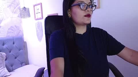 viioleta online show from January 8, 2025, 12:37 pm