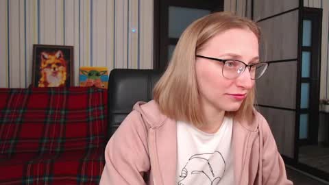 Vika online show from May 3, 2026, 5:13 am