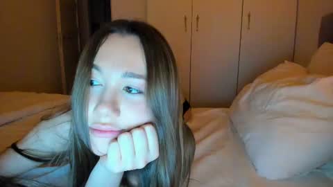 Vika   online show from June 12, 2026, 10:08 pm
