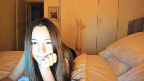 Vika   online show from July 31, 2026, 9:58 pm
