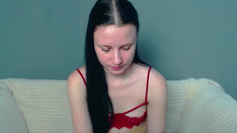 Viki Kelt online show from December 17, 2024, 2:33 am