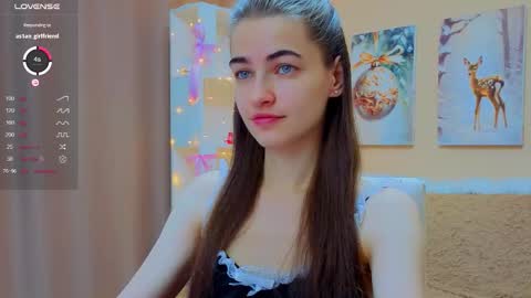 vikiberry online show from December 19, 2025, 5:25 am