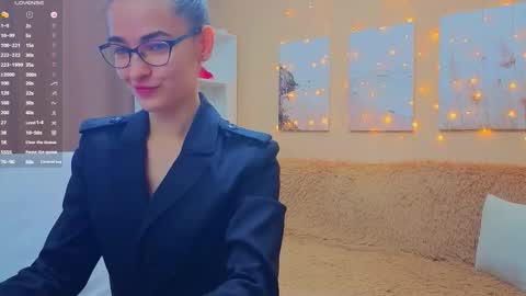 vikiberry online show from March 6, 2026, 5:37 am