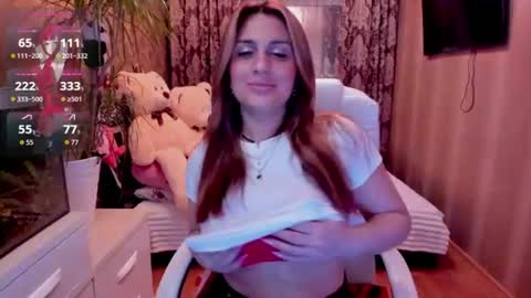 Snapshot of vikilove_ chatting on June 30, 2026, 4:52 pm Victoria online show from June 30, 2026, 4:52 pm