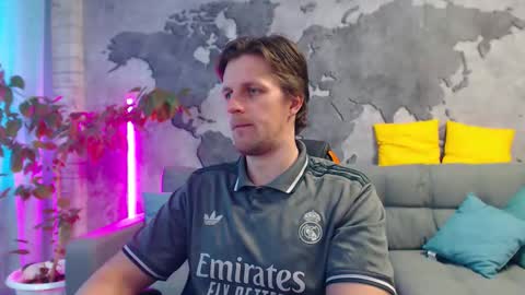 vikingchrisss online show from March 15, 2026, 9:48 am