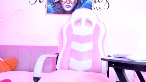 Snapshot of vikoparker chatting on May 26, 2026, 3:08 pm victoria online show from May 26, 2026, 3:08 pm
