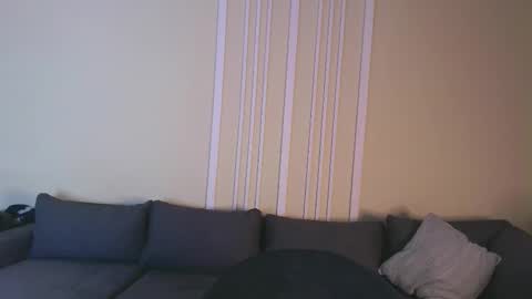 Max online show from October 19, 2025, 10:10 pm