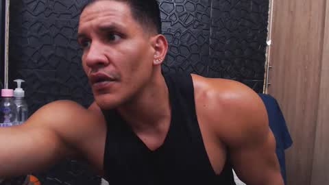 Viktor Herrera online show from November 7, 2025, 4:18 pm