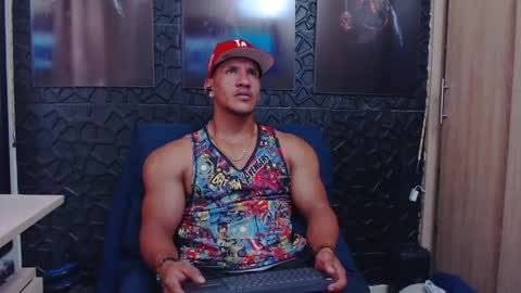 Viktor Herrera online show from April 23, 2026, 3:47 pm