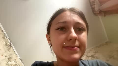 Snapshot of viktoria9898 chatting on September 16, 2025, 11:44 am Sweett online show from September 16, 2025, 11:44 am