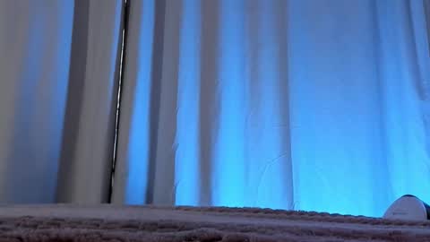 Vikky online show from November 14, 2025, 9:19 am