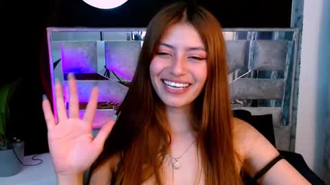 viky_evanss online show from October 22, 2025, 7:35 pm