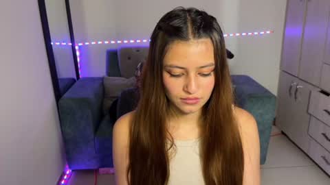 viky_evanss online show from July 16, 2026, 7:09 pm