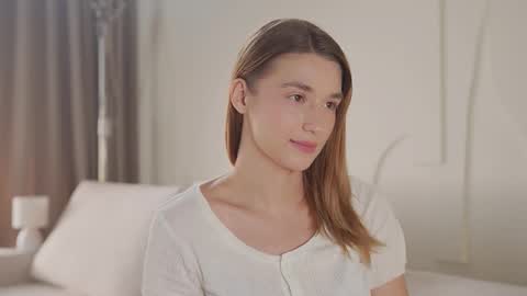 Lana online show from November 12, 2025, 11:43 am