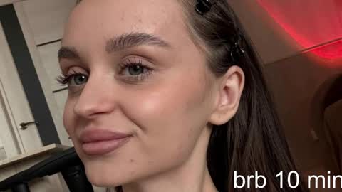 Eva online show from May 26, 2026, 3:35 am