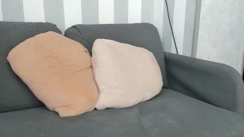 Vincent.  uncut 18cm online show from February 13, 2025, 11:17 am