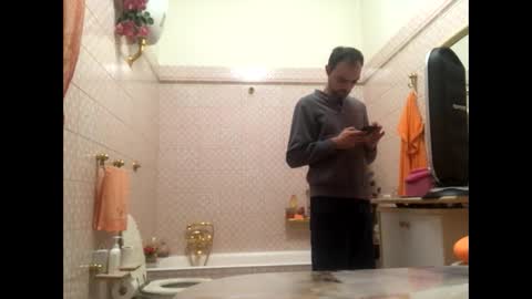 Zenith online show from February 5, 2025, 11:39 pm