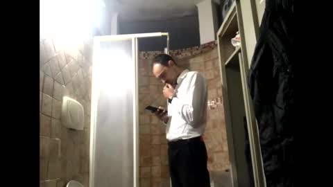 Zenith online show from November 23, 2025, 11:37 pm