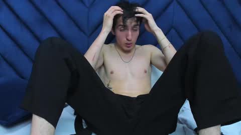 vinniematte online show from February 26, 2025, 5:53 am