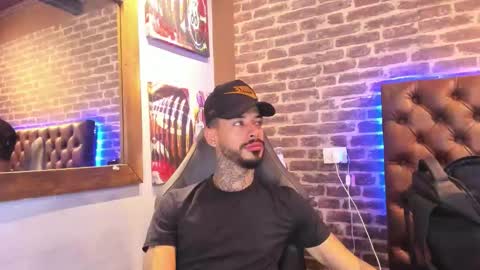 ---Vinzen--- online show from October 20, 2025, 5:41 am