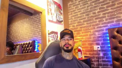 ---Vinzen--- online show from November 12, 2025, 4:13 am