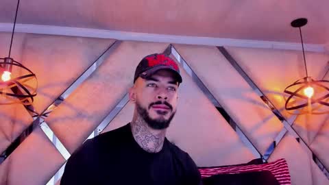 ---Vinzen--- online show from February 23, 2026, 3:37 am