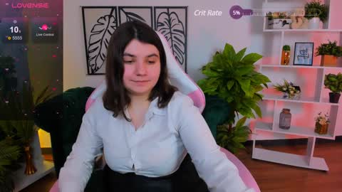 Viola online show from February 6, 2025, 10:10 pm