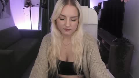 violamore online show from April 4, 2026, 6:05 pm