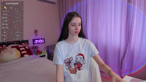 violarivera online show from March 9, 2026, 8:29 am