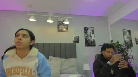 Violet and Myers online show from October 21, 2025, 11:22 am