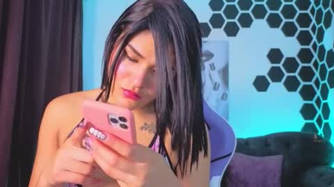 Snapshot of violet_jhonson chatting on December 3, 2025, 7:12 pm violet_jhonson online show from December 3, 2025, 7:12 pm