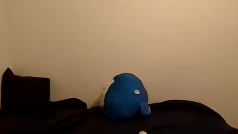 Violet Kitty online show from July 19, 2026, 4:38 am