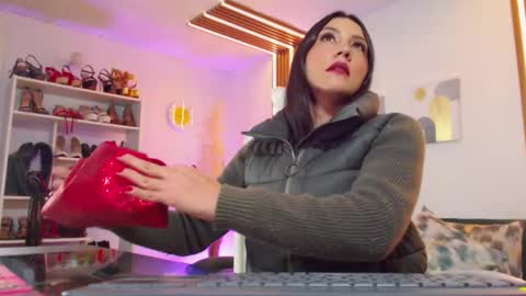 Violet Lii online show from February 4, 2026, 11:20 pm