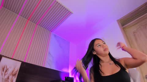 Violeta online show from February 4, 2025, 10:55 pm