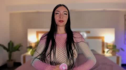 Snapshot of violeta_dh chatting on May 30, 2026, 12:02 pm Violeta online show from May 30, 2026, 12:02 pm
