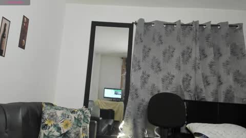 violeta_gracee online show from November 4, 2025, 9:25 pm
