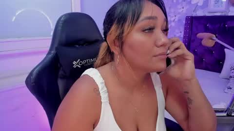 Snapshot of violeta_medina chatting on July 18, 2026, 3:22 am violeta_medina online show from July 18, 2026, 3:22 am