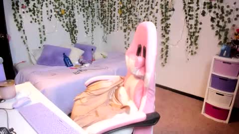 Violeta online show from October 24, 2025, 4:58 pm