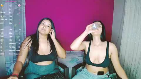 Snapshot of violeta_rouses chatting on February 17, 2025, 2:53 am violeta_rouses online show from February 17, 2025, 2:53 am