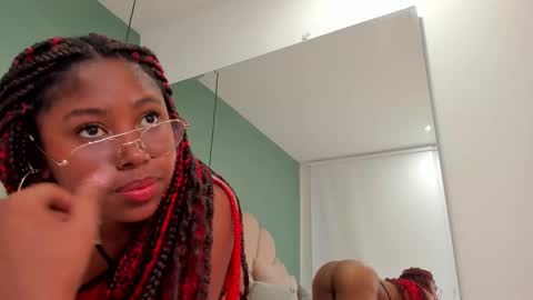 violeta_ruiz_ online show from March 9, 2025, 5:44 am