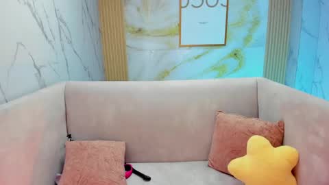 IG violeta sub online show from May 23, 2026, 1:26 pm