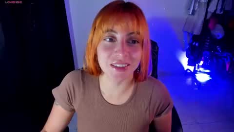 Snapshot of violetaarey chatting on June 30, 2026, 9:38 pm Violeta Help me reach 150 thumbs up online show from June 30, 2026, 9:38 pm