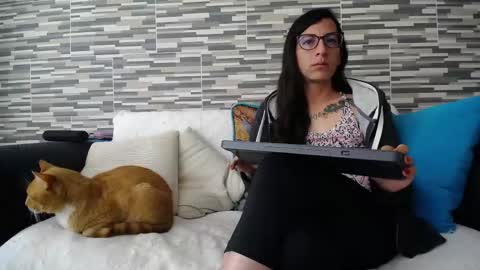 Violeta Gmez online show from November 7, 2025, 3:01 pm