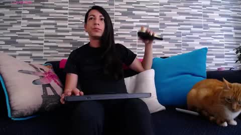 Snapshot of violetagomez_co chatting on May 22, 2026, 1:06 pm Violeta Gmez online show from May 22, 2026, 1:06 pm