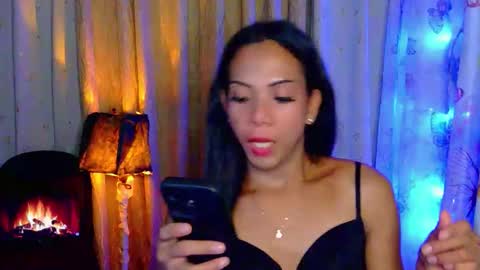 Snapshot of violeterection chatting on November 18, 2025, 9:47 am JUVY online show from November 18, 2025, 9:47 am