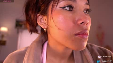 violeth___ online show from October 27, 2025, 11:25 am