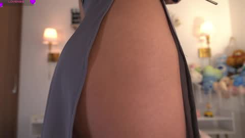 violeth___ online show from March 30, 2026, 1:12 pm