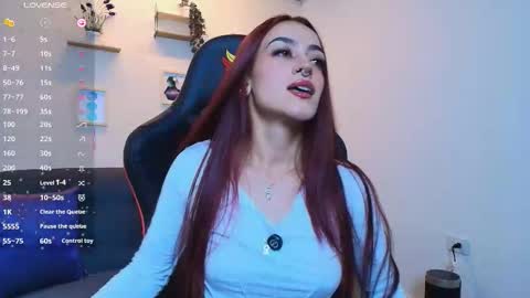 violeth_rosse_ online show from December 19, 2025, 10:39 pm